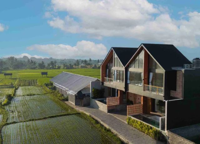 Thumb 3 VILLA VIEW SAWAH UNBLOCK SIAP HUNI